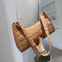 Bolsa Feminina Croco Verniz